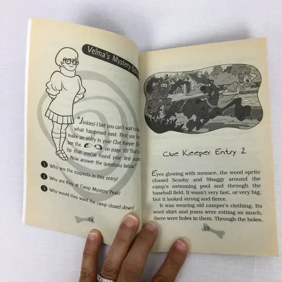 Scooby Doo and You The Case of the Living Doll Four Scholastic Book Bundle - Picture 9 of 16